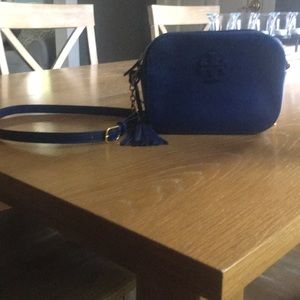 Tory Burch McGraw camera bag